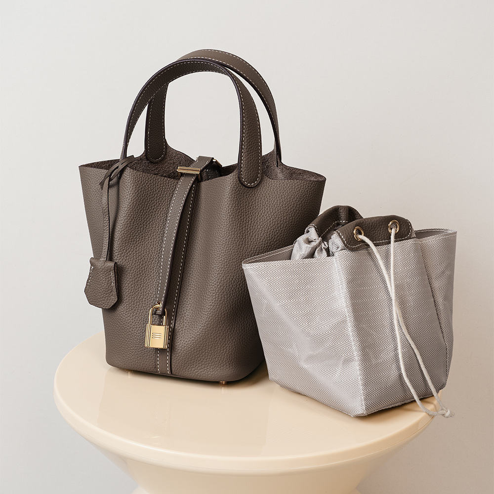 包包热销水桶包真皮女包菜篮子包妈咪包新娘婚包轻奢高级感手提包